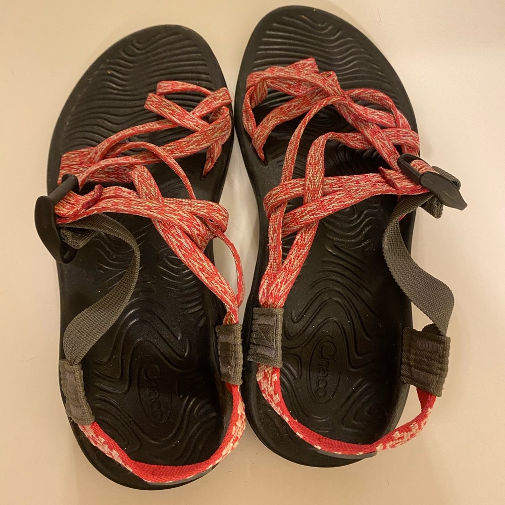 Women’s size 7 Chaco sandals and water shoes